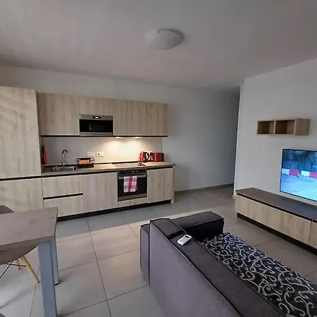 Modern * Gzira